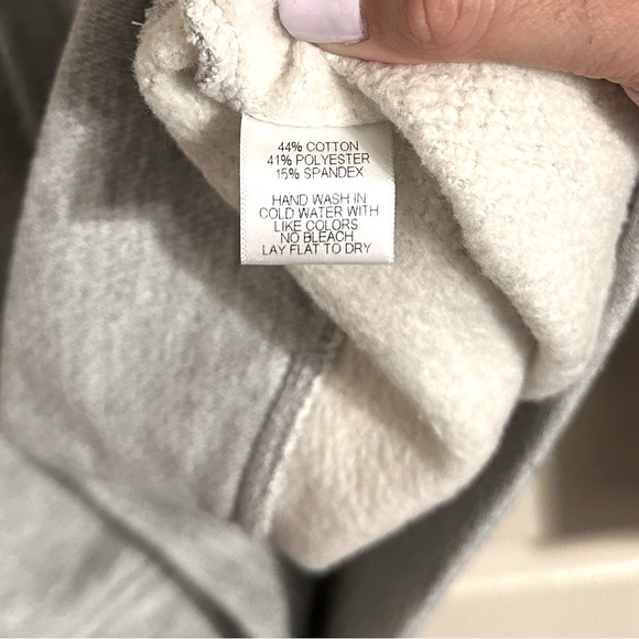 Harlowe & Graham Front Lace Cozy Sweatshirt, Gray, Size Small, NWOT - Picture 5 of 7